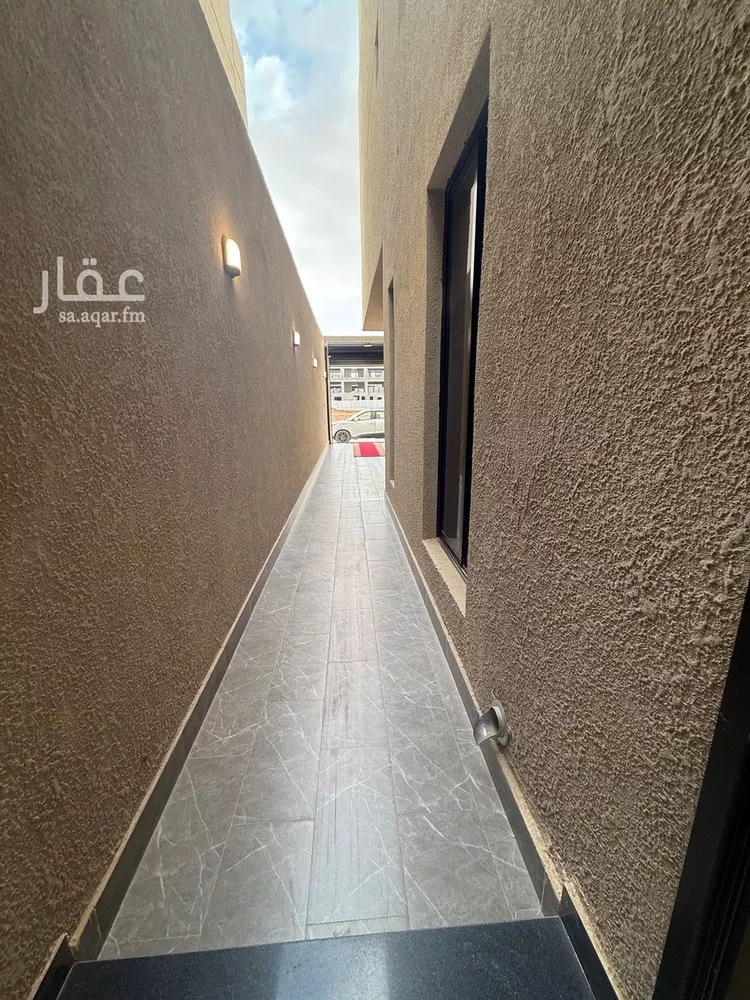 دور للبيع في شارع محمد بن عجلان, حي الرمال, مدينة الرياض, منطقة الرياض صورة 3