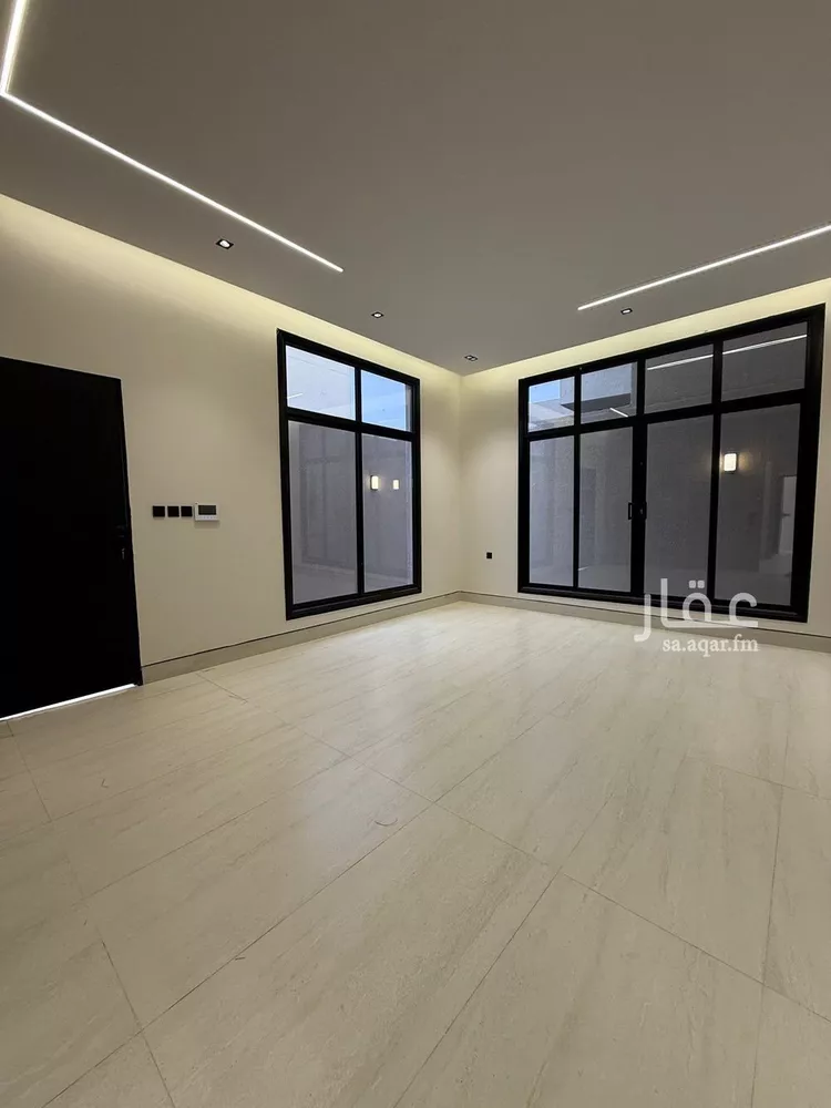 فيلا للبيع في شارع عبدالرحمن بن داود, حي الرمال, مدينة الرياض, منطقة الرياض صورة 3