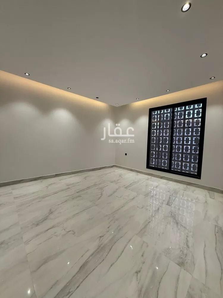 دور للبيع في شارع أحمد العطار, حي الرمال, مدينة الرياض, منطقة الرياض صورة 4