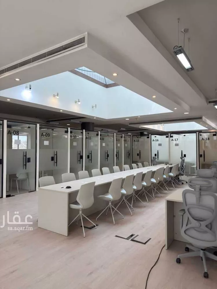 مكتب تجاري للإيجار في شارع خريص الفرعي, حي الروضة, مدينة الرياض, منطقة الرياض
