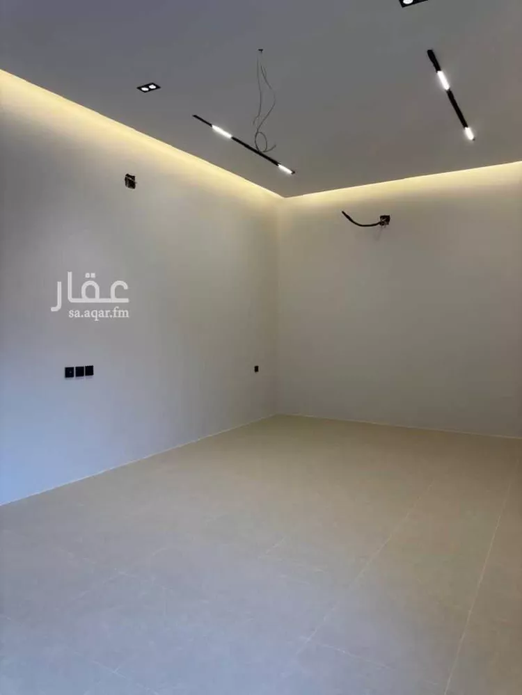 فيلا للبيع في شارع عبدالله القيرواني, حي الرمال, مدينة الرياض, منطقة الرياض صورة 3