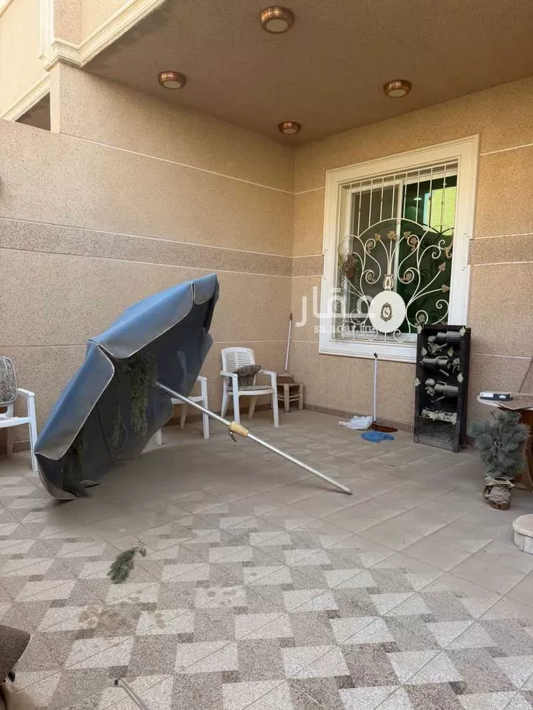 فيلا للبيع في شارع عمرو الكندي, حي عرقة, مدينة الرياض, منطقة الرياض 8