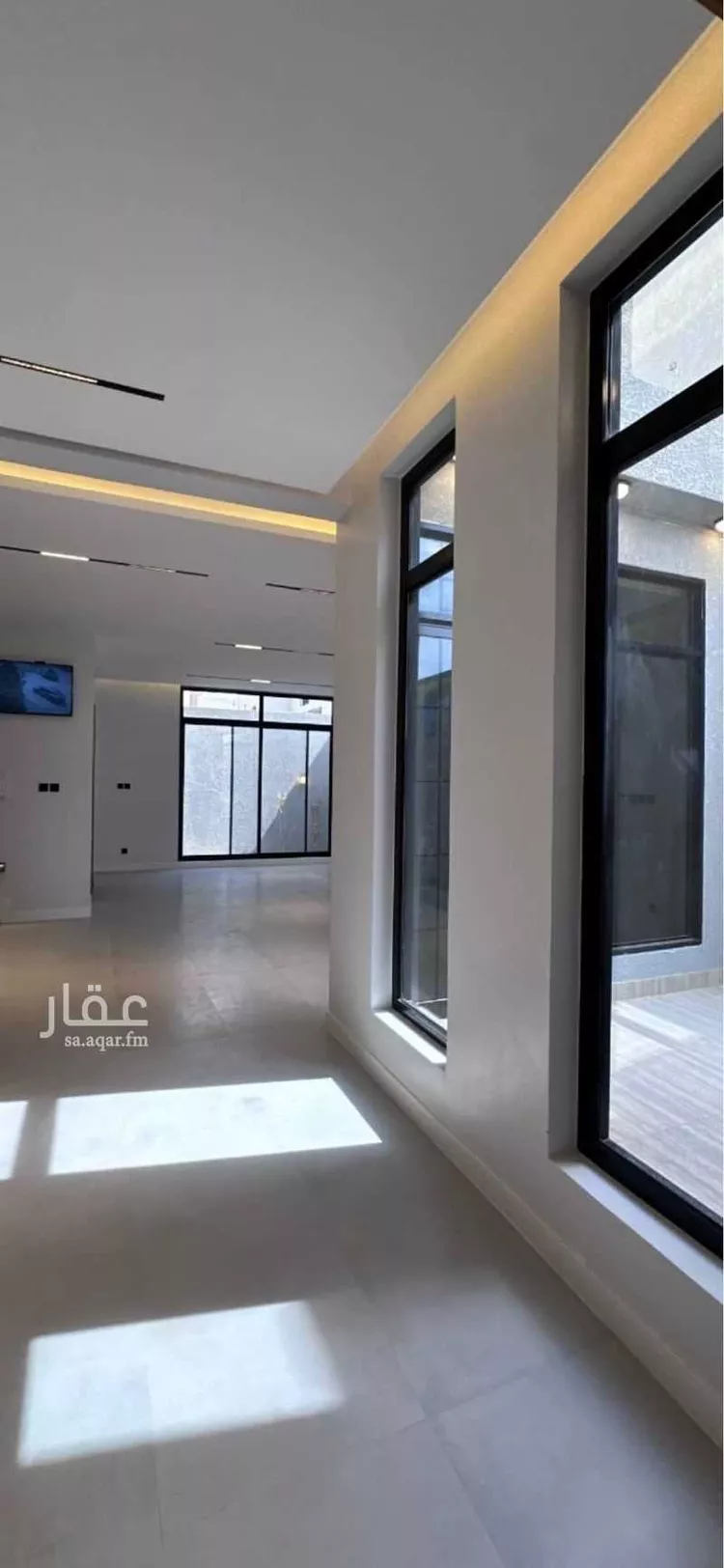 فيلا للإيجار في شارع محمد بن عبدالجليل, حي الصفاء, مدينة الرياض, منطقة الرياض