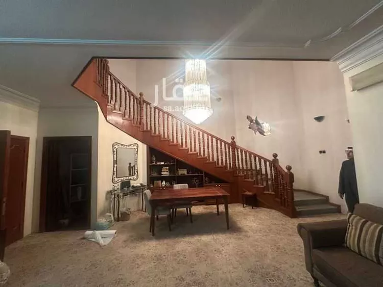 فيلا للبيع في شارع ابن البانياسي, حي الربوة, مدينة الرياض, منطقة الرياض صورة 2