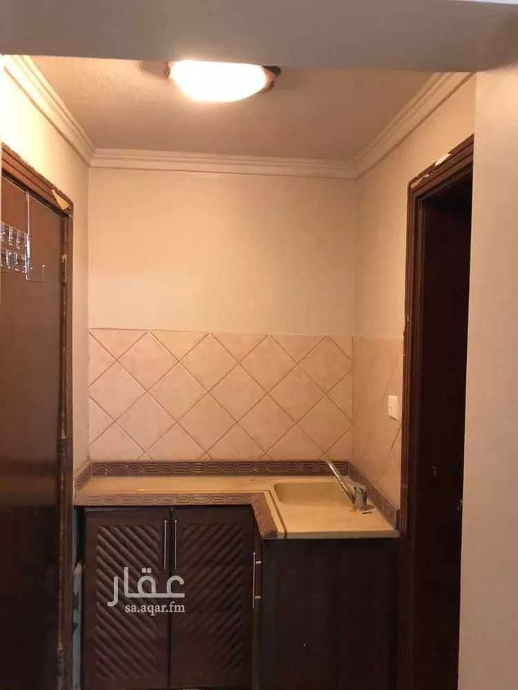 غرفة للإيجار في شارع طلحة ابن الزبير, حي البندر, مدينة ينبع, منطقة المدينة المنورة 6