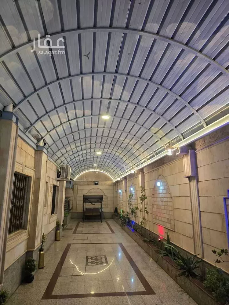 فيلا للبيع في شارع عبدالله بن المعتمر, حي البوادي, مدينة جدة, منطقة مكة المكرمة صورة 5