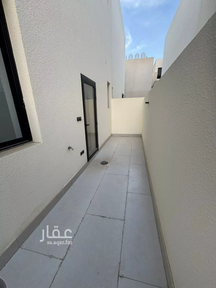 دور للبيع في شارع أحمد بن شبانة, حي القيروان, مدينة الرياض, منطقة الرياض