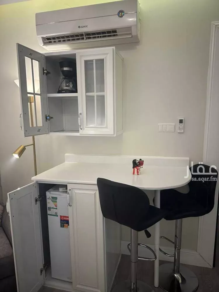 شقة للإيجار في شارع دسمان, حي القصور, مدينة الظهران, المنطقة الشرقية صورة 3