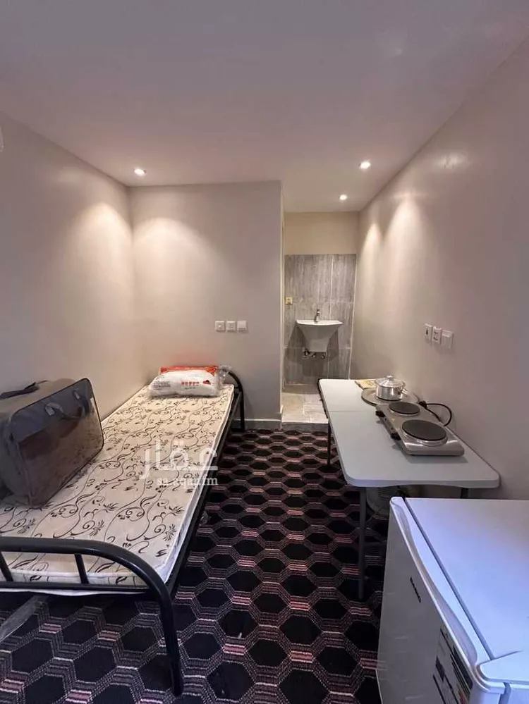 غرفة للإيجار في شارع عين صالح, حي عكاظ, مدينة الرياض, منطقة الرياض صورة 2