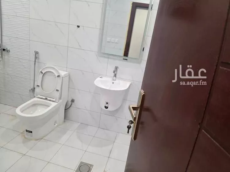 شقة للإيجار في شارع ممر مشاه 588 ، حي الدفاع ، المدينة المنورة ، منطقة المدينة المنورة صورة 4