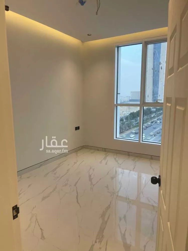 شقة للبيع في شارع الملك فهد الفرعي, حي النخيل, مدينة الرياض, منطقة الرياض صورة 5