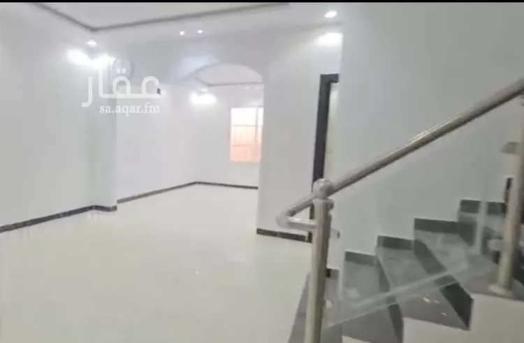 فيلا للبيع في شارع محمد بن سويد, حي طيبة, مدينة الرياض, منطقة الرياض صورة 2