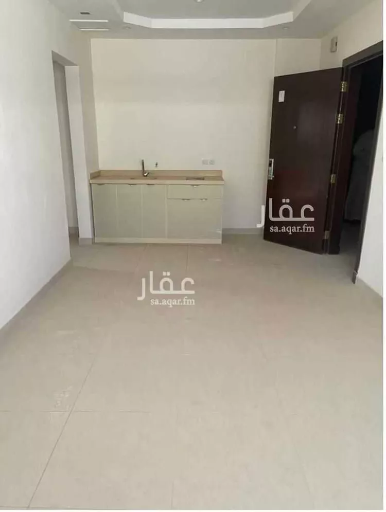 مكتب تجاري للإيجار في شارع الملك عبدالعزيز, حي الياسمين, مدينة الرياض, منطقة الرياض صورة 3