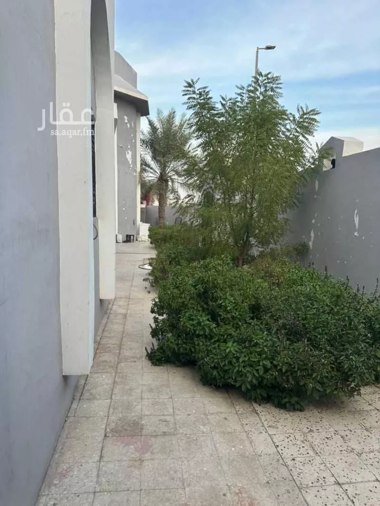 Villa for Sale in Dhahran Doha Al Shamaliah صورة 3