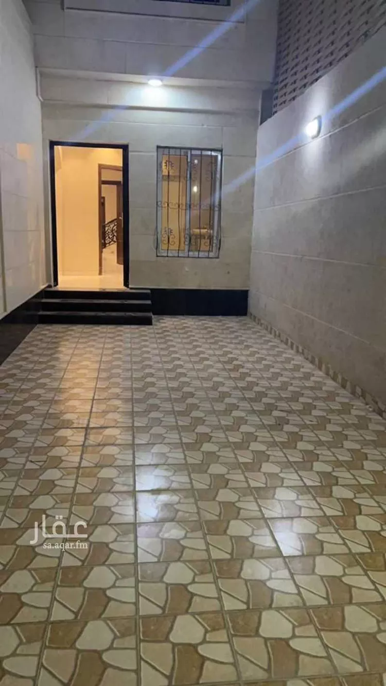 فيلا للإيجار في شارع احمد بن عجيان, حي طيبة, مدينة الدمام, المنطقة الشرقية صورة 5