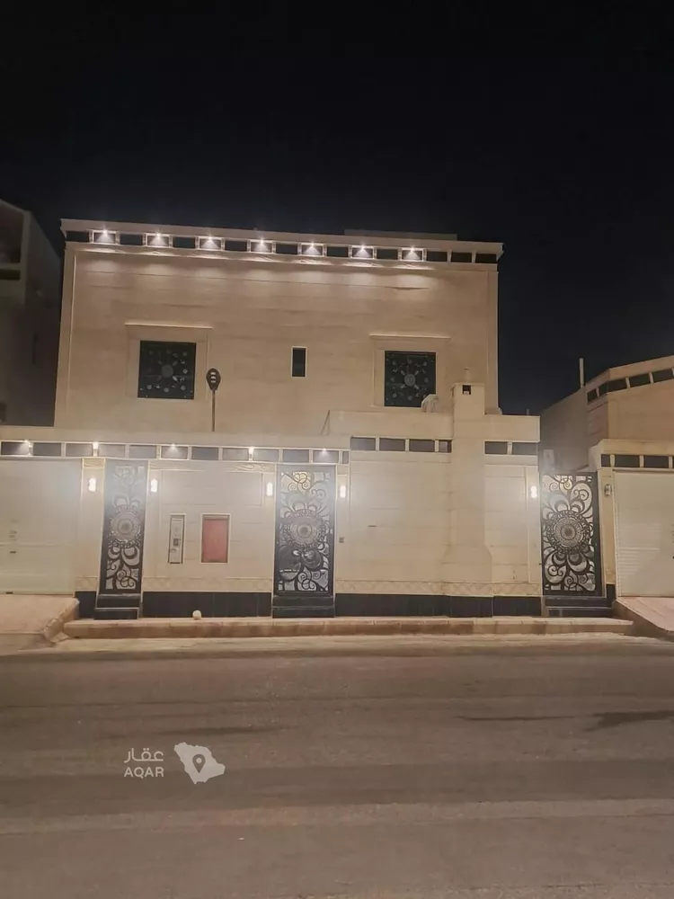 فيلا للبيع في شارع محمد بن علي الكيلاني, حي المهدية, مدينة الرياض, منطقة الرياض