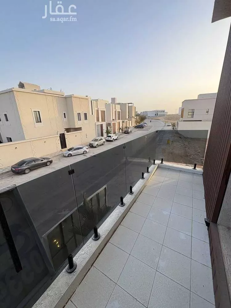 فيلا للبيع في شارع خلف الأحمر, حي المهدية, مدينة الرياض, منطقة الرياض 11