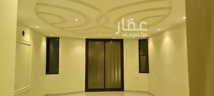 فيلا للبيع في شارع محمد بن الطيب, حي المهدية, مدينة الرياض, منطقة الرياض صورة 3