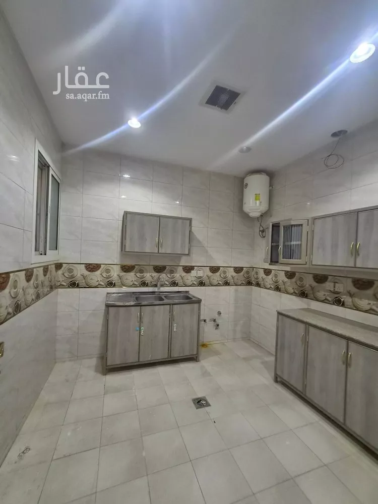 شقة للإيجار في شارع عثمان بن سليمان, حي المهدية, مدينة الرياض, منطقة الرياض صورة 2
