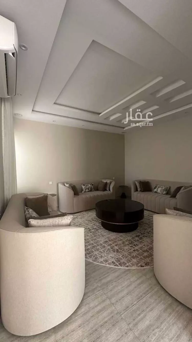 فيلا للبيع في شارع عمر البقاعي, حي المهدية, مدينة الرياض, منطقة الرياض صورة 3