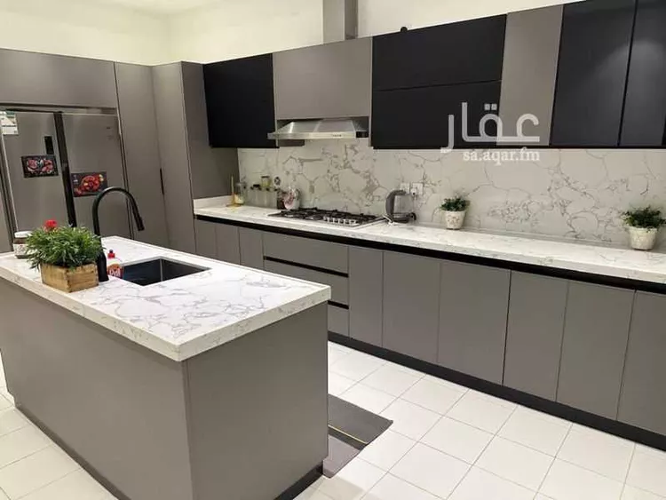 فيلا للبيع في شارع ابن المهاجر, حي المهدية, مدينة الرياض, منطقة الرياض صورة 5