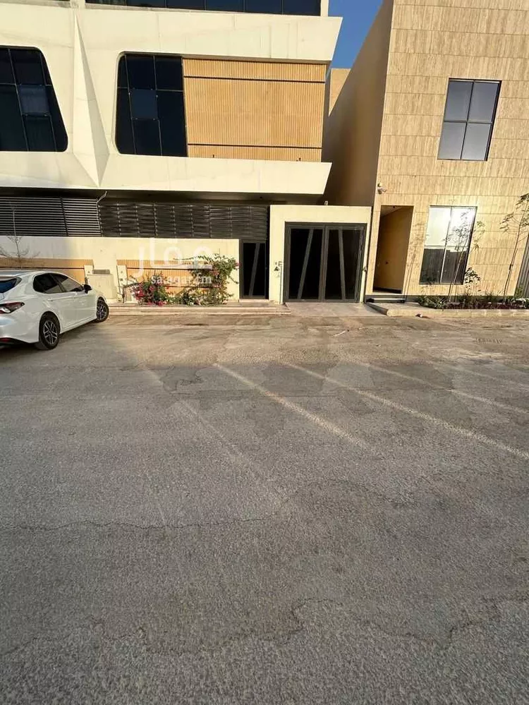 فيلا للإيجار في شارع أبي الفضل العليمي, حي المهدية, مدينة الرياض, منطقة الرياض 1 صورة