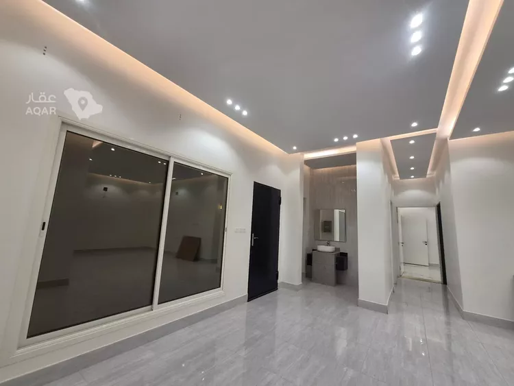 Floor for Rent in Riyadh Al Mahdiyah