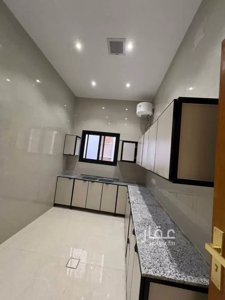 عمارة للإيجار في شارع أبي عروة, حي المهدية, مدينة الرياض, منطقة الرياض صورة 5