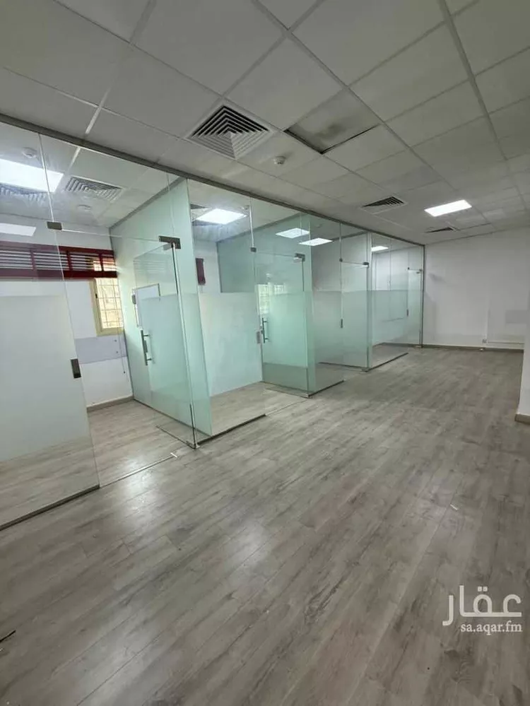 مكتب تجاري للإيجار في شارع الملك عبدالعزيز ابن عبدالرحمن سعود الفرعي, حي الغدير, مدينة الرياض, منطقة الرياض صورة 4