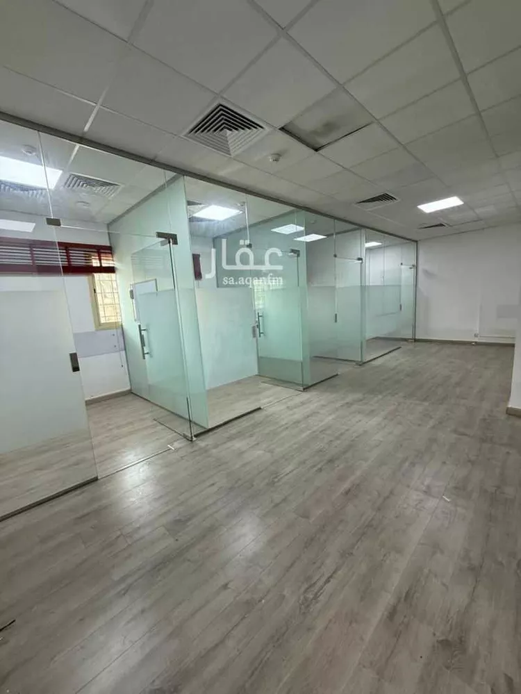 مكتب تجاري للإيجار في شارع الملك عبدالعزيز ابن عبدالرحمن سعود الفرعي, حي الغدير, مدينة الرياض, منطقة الرياض صورة 2