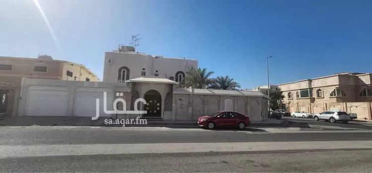 فيلا للبيع في شارع ثمامة بن اثال, حي الجامعيين, مدينة الدمام, المنطقة الشرقية صورة 5