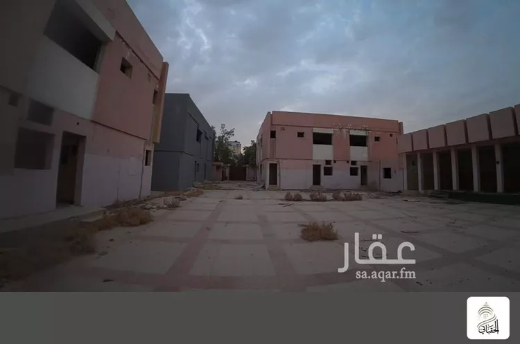 مجمع للبيع في شارع سليمان بن علي آل الشيخ, حي العليا, مدينة الرياض, منطقة الرياض 7