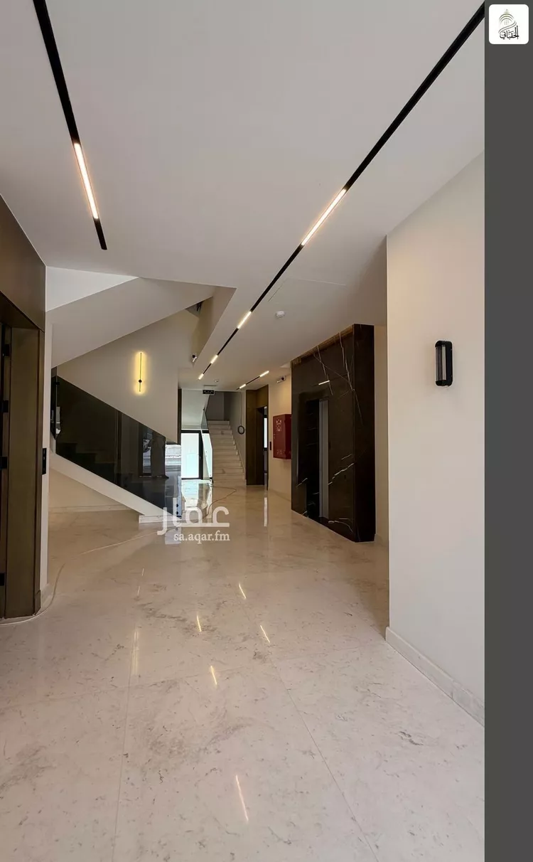 عمارة للبيع في شارع رباح اللخمي, حي النرجس, مدينة الرياض, منطقة الرياض صورة 3