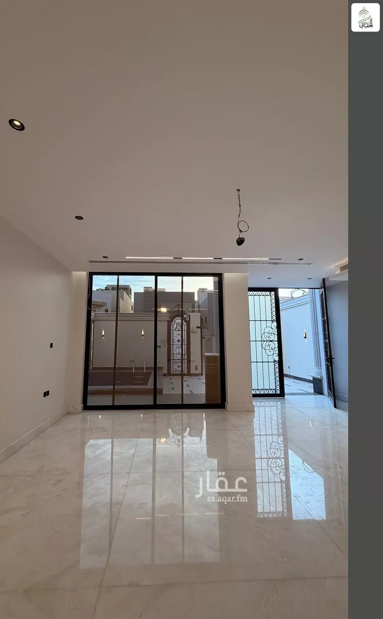 فيلا للبيع في شارع رقم 487, حي الملقا, مدينة الرياض, منطقة الرياض صورة 4