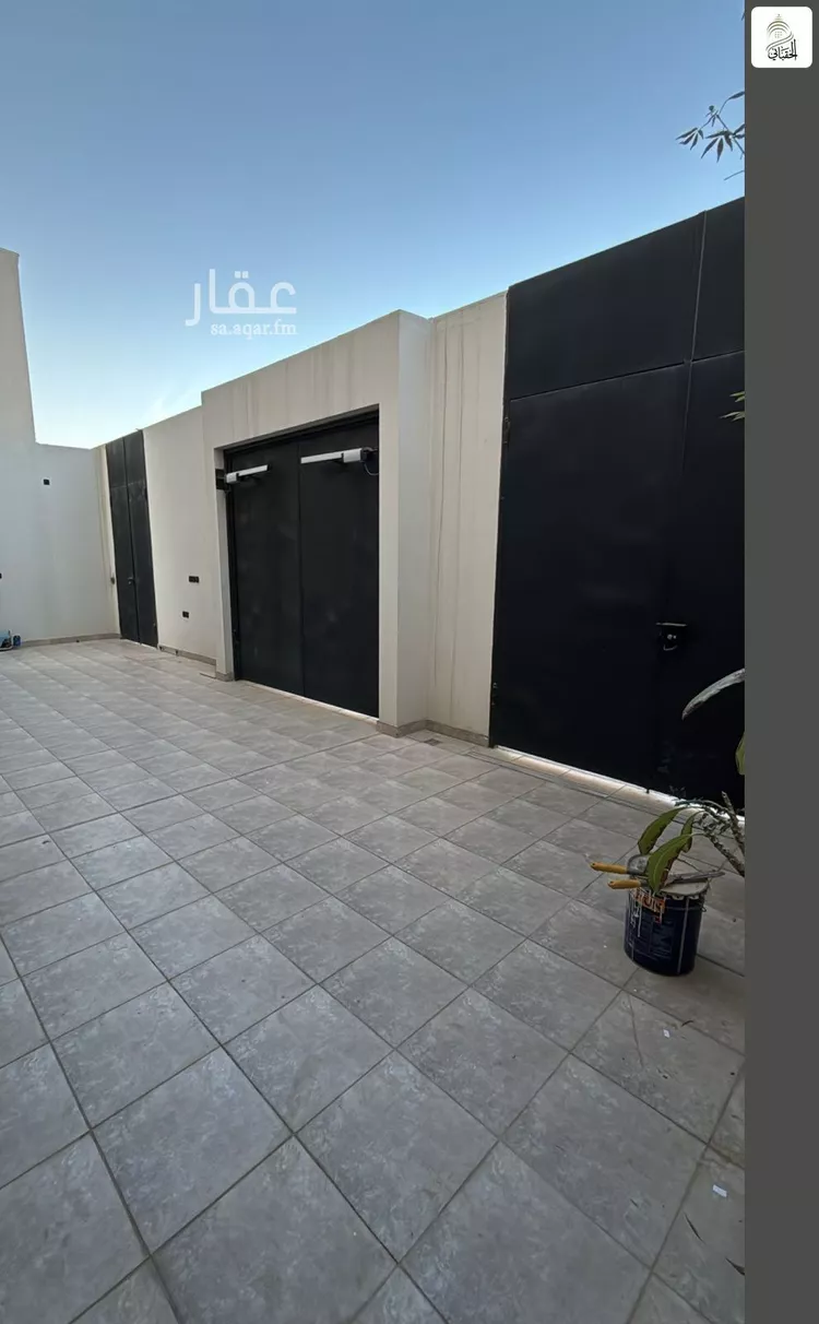 فيلا للبيع في شارع الصفرة, حي النفل, مدينة الرياض, منطقة الرياض صورة 2