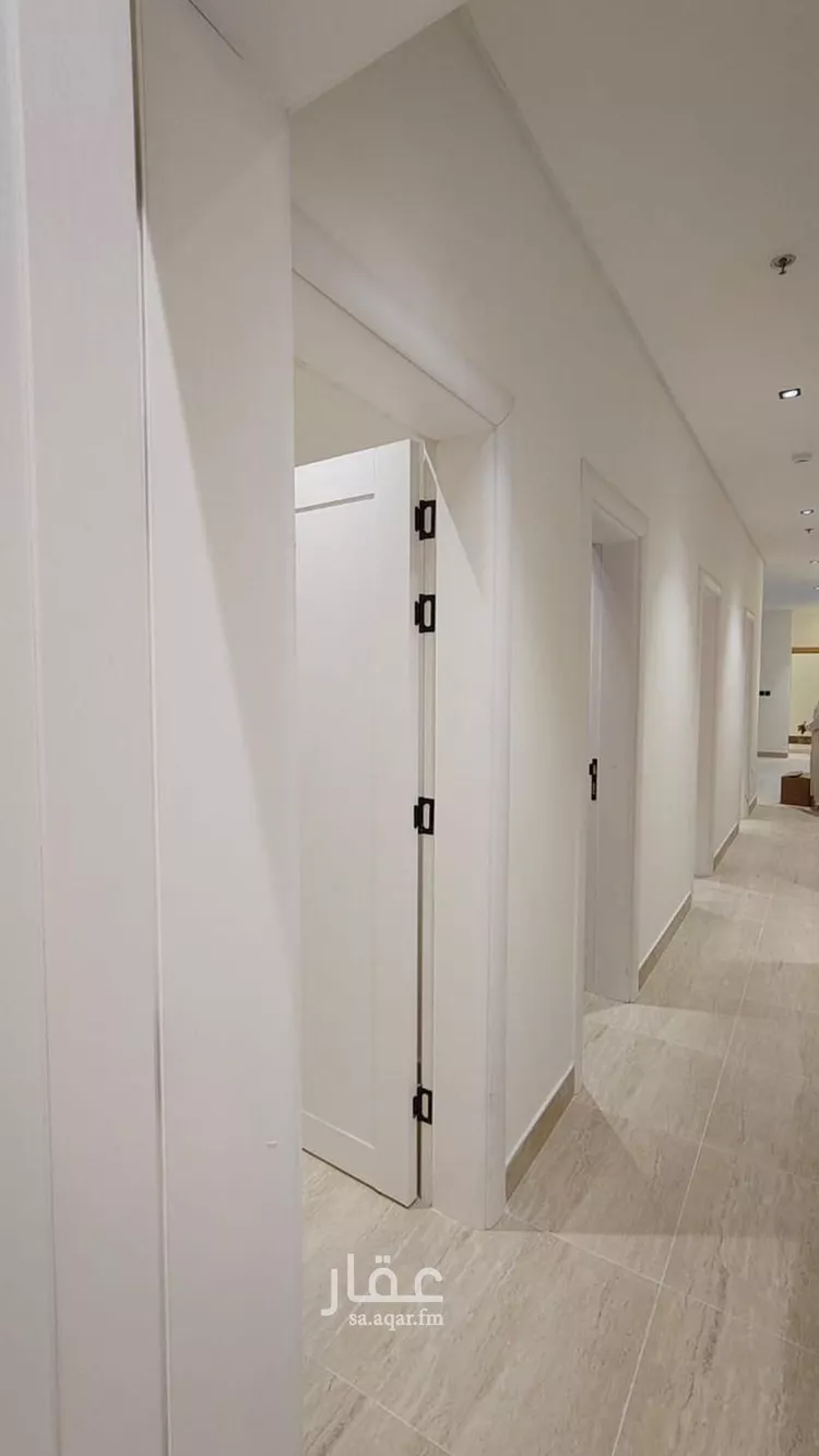 شقة للإيجار في شارع سفيان بن النضر, حي الحمراء, مدينة الخبر, المنطقة الشرقية صورة 5