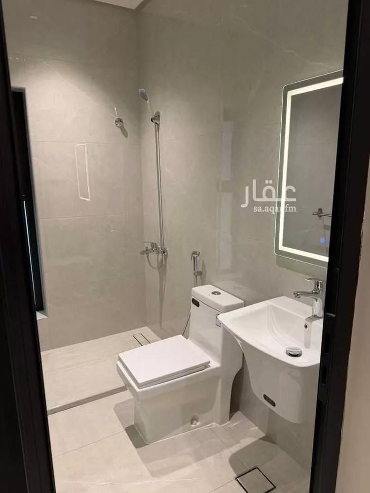 شقة للإيجار في شارع ابو العباس النضري, حي الجسر, مدينة الخبر, المنطقة الشرقية صورة 5