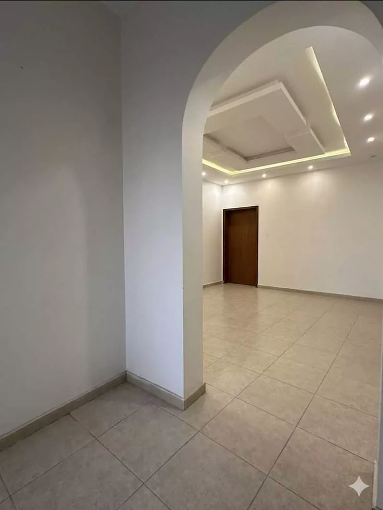فيلا للبيع في شارع الابرار, حي الجامعة, مدينة الظهران, المنطقة الشرقية صورة 5