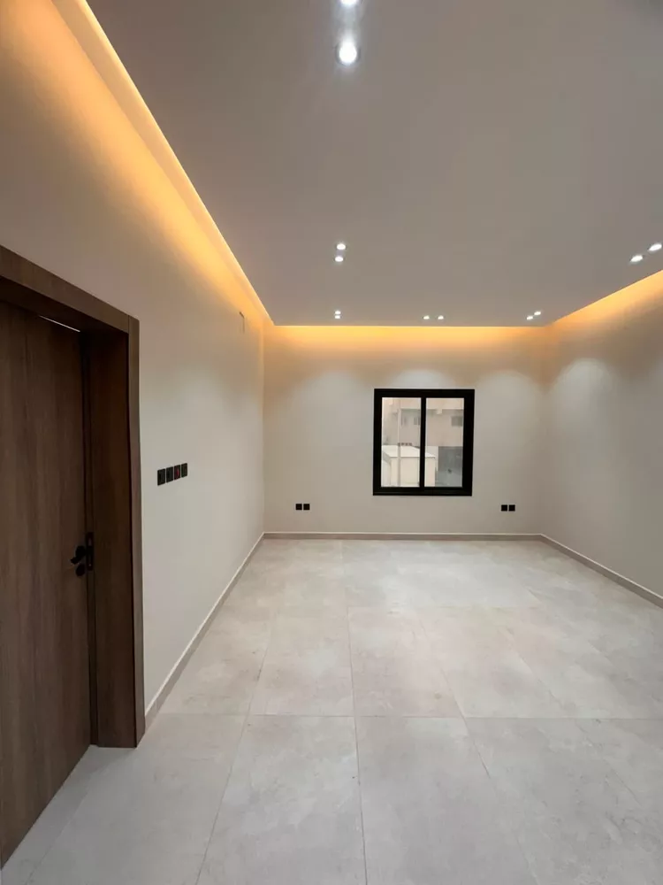 Apartment for Sale in Dammam Badr 5