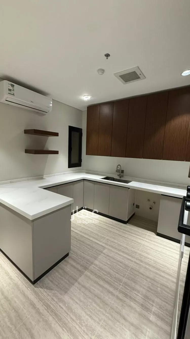 شقة للإيجار في شارع سفيان بن النضر, حي الحمراء, مدينة الخبر, المنطقة الشرقية صورة 5