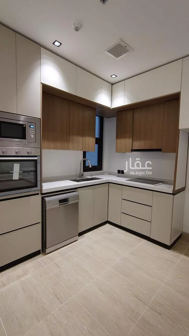 شقة للإيجار في شارع سفيان بن النضر, حي الحمراء, مدينة الخبر, المنطقة الشرقية صورة 4