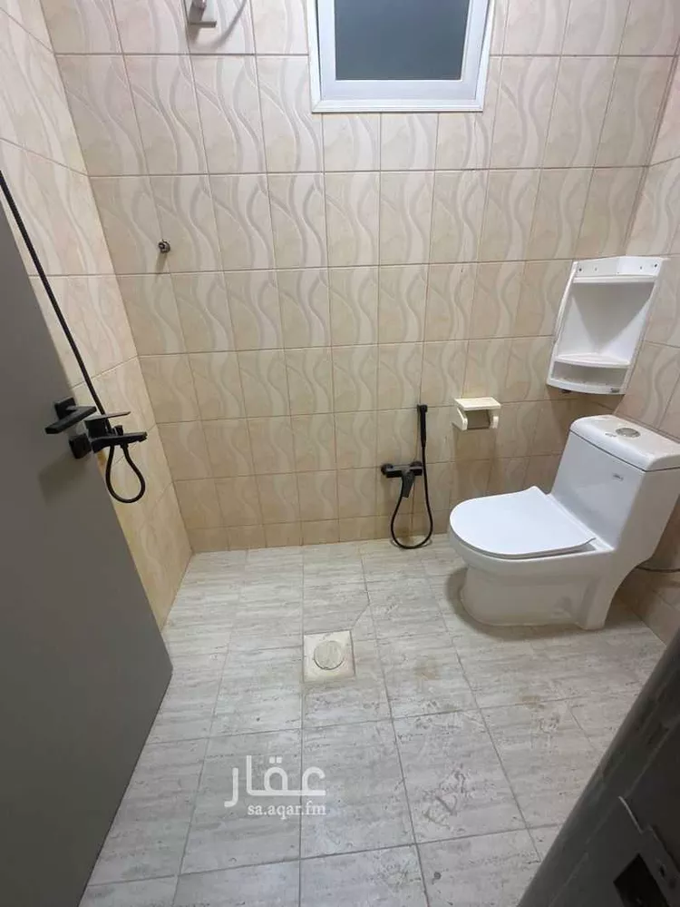 شقة للإيجار في شارع حسن المهنا, حي الأمن, مدينة بريدة, منطقة القصيم صورة 5