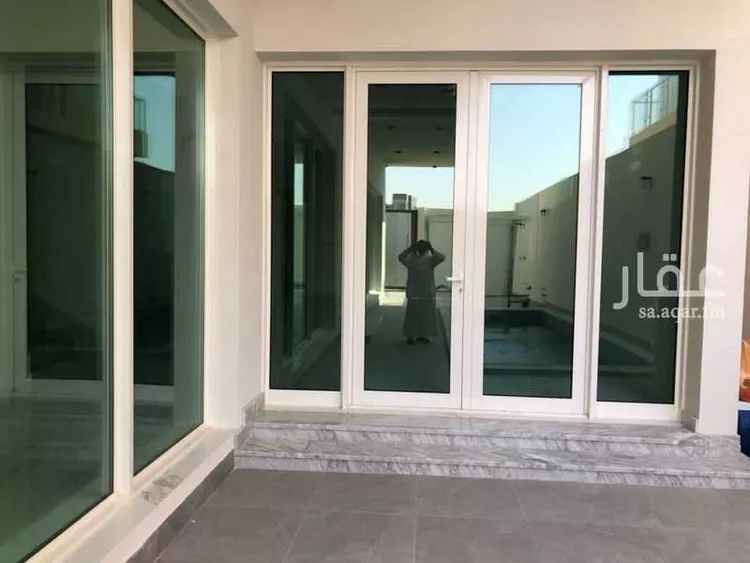 فيلا للإيجار في شارع خزام, حي الملك عبدالله, مدينة الرياض, منطقة الرياض صورة 3