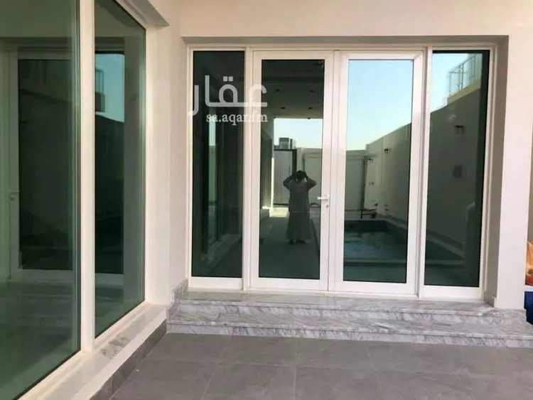 فيلا للإيجار في شارع خزام, حي الملك عبدالله, مدينة الرياض, منطقة الرياض صورة 3