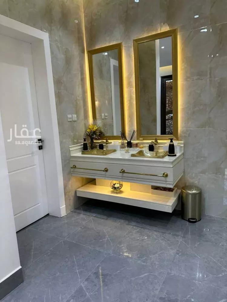 فيلا للبيع في شارع عبدالرحمن بن ابي الفهم, حي الملك فيصل, مدينة الرياض, منطقة الرياض صورة 3