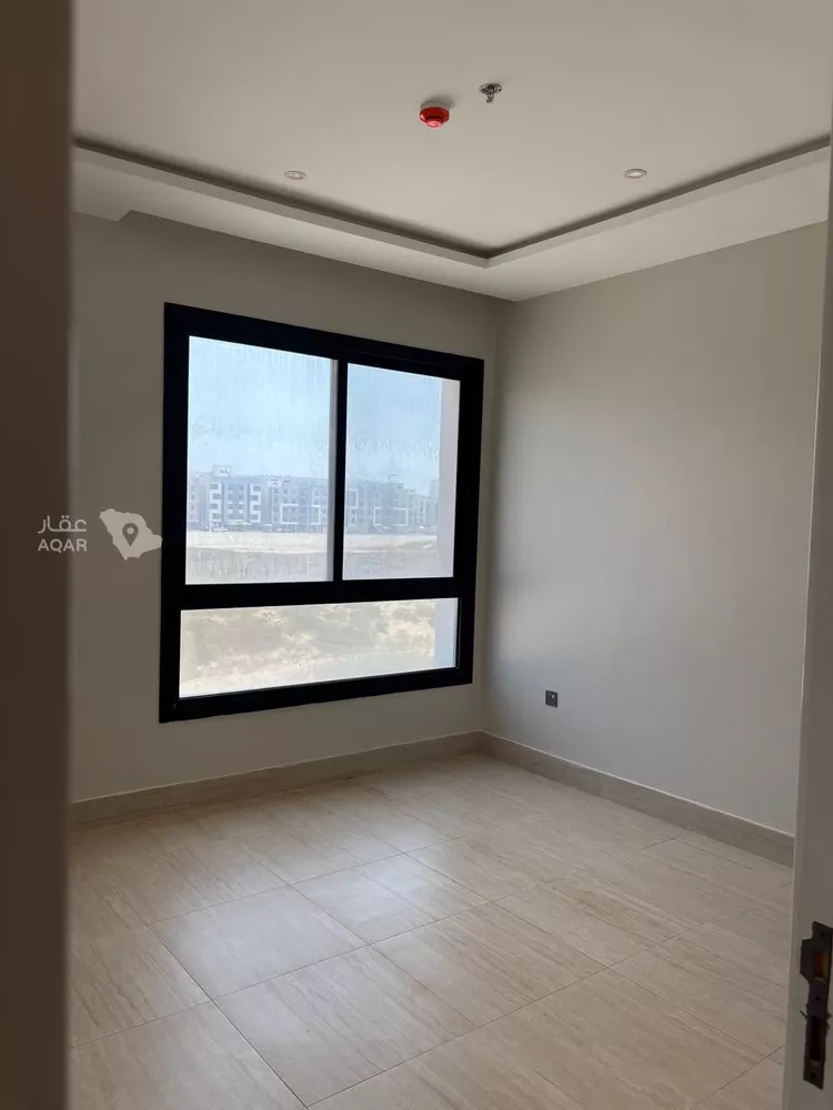 شقة للبيع في شارع مدائن صالح, حي الحمراء, مدينة الخبر, المنطقة الشرقية 7