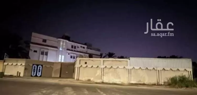 بيت للبيع في شارع زيد بن الارقم ، حي بني معن ، العمران ، الاحساء