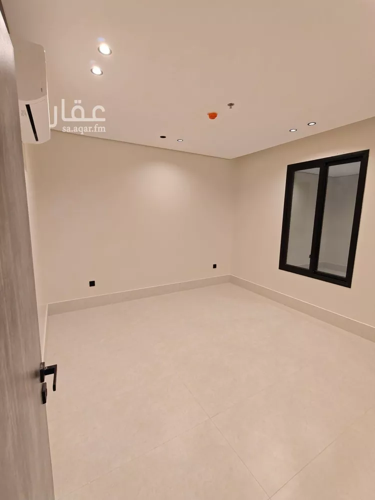 شقة للبيع في شارع الخليل بن احمد, حي الزهور, مدينة الدمام, المنطقة الشرقية صورة 2