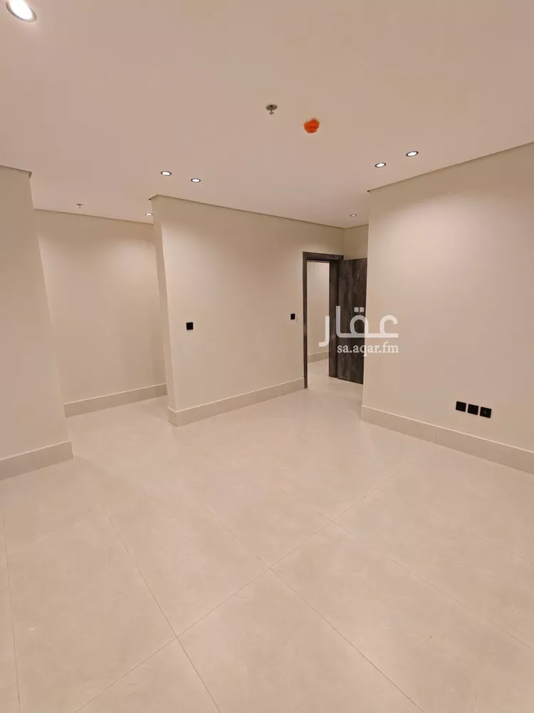 Apartment for Sale in Dammam Az Zuhur 10