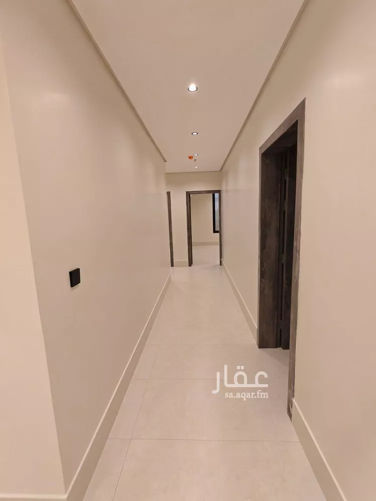 شقة للبيع في شارع الخليل بن احمد, حي الزهور, مدينة الدمام, المنطقة الشرقية 8